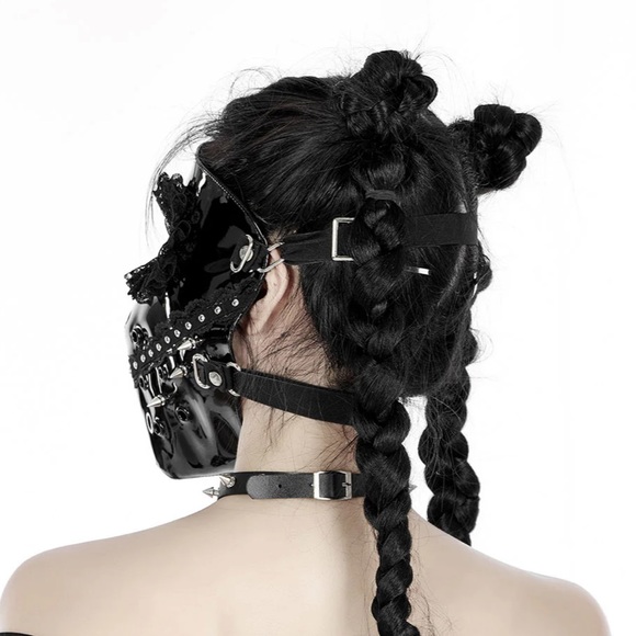 Goth Full Face Mask - Picture 5 of 6
